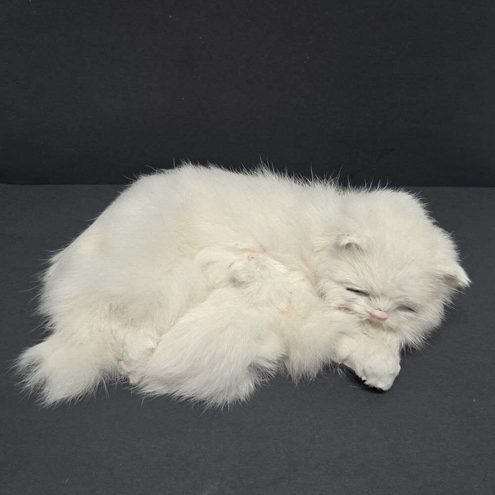 Vintage Sleeping White Fluffy Persian Mother Cat & Kitten Figurine Rabbit Hair